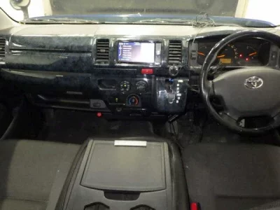 Toyota HIACE VAN  с аукциона в Японии