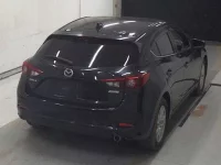 Mazda AXELA лот № 1061 оценка R  с аукциона в Японии 4