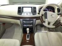 Nissan TEANA лот № 3030 оценка 4  с аукциона в Японии 2