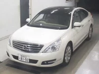 Nissan TEANA лот № 3030 оценка 4  с аукциона в Японии 3