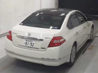 Nissan TEANA лот № 3030 оценка 4  с аукциона в Японии 4