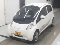 Mitsubishi I-MIEV лот № 5114 оценка 3.5  с аукциона в Японии 2