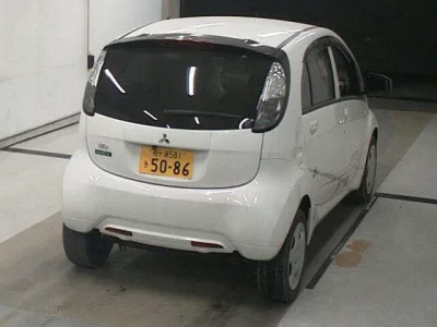 Mitsubishi I-MIEV  с аукциона в Японии