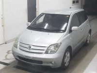 Toyota IST лот № 3039 оценка 3.5  с аукциона в Японии 3