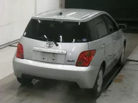 Toyota IST лот № 3039 оценка 3.5  с аукциона в Японии 4