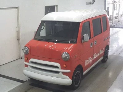Nissan CLIPPER VAN