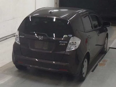 Honda FIT  с аукциона в Японии