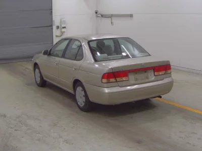Nissan SUNNY