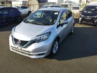 Nissan NOTE лот № 4710 оценка 3.5  с аукциона в Японии 2