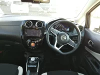 Nissan NOTE лот № 4710 оценка 3.5  с аукциона в Японии 4