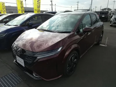 Nissan AURA