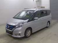 Nissan SERENA лот № 4 оценка 3.5  с аукциона в Японии 2