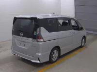 Nissan SERENA лот № 4 оценка 3.5  с аукциона в Японии 3