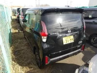 Nissan DAYZ лот № 5564 оценка R  с аукциона в Японии 1