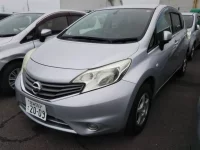 Nissan NOTE лот № 5807 оценка 3.5  с аукциона в Японии 1