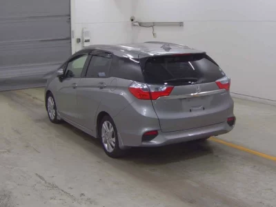 Honda FIT SHUTTLE  с аукциона в Японии