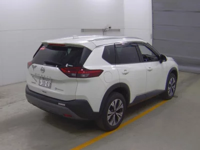 Nissan X-TRAIL  с аукциона в Японии