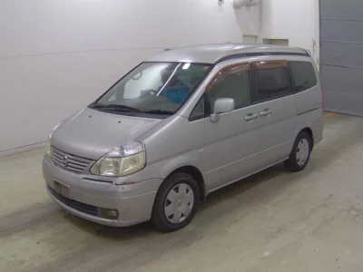 Nissan SERENA  с аукциона в Японии