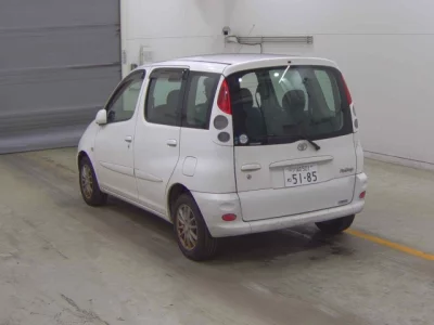 Toyota FUNCARGO  с аукциона в Японии