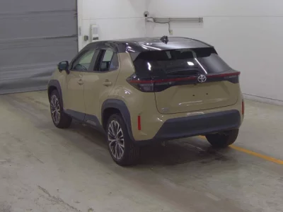 Toyota YARIS CROSS  с аукциона в Японии