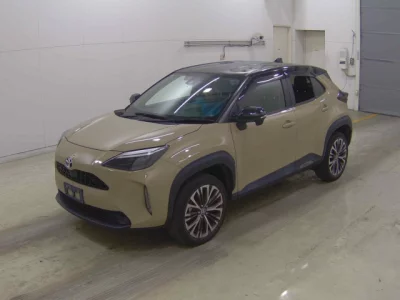 Toyota YARIS CROSS  с аукциона в Японии