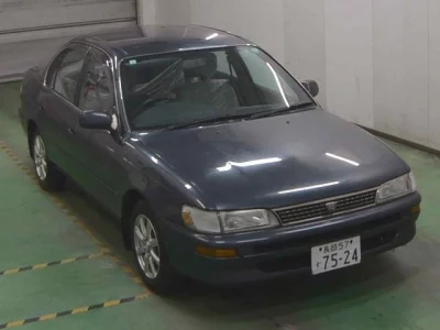 Toyota COROLLA  с аукциона в Японии
