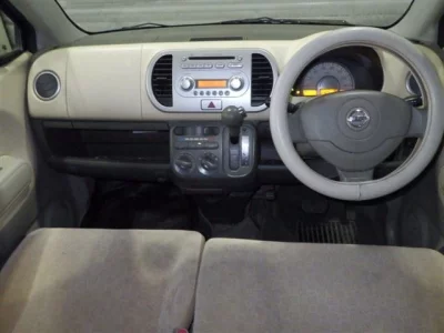 Nissan MOCO  с аукциона в Японии