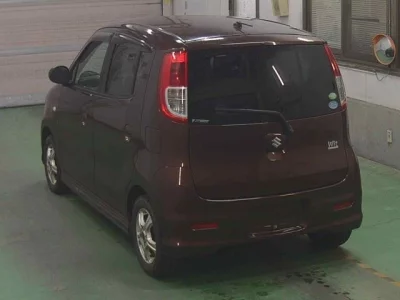 Suzuki MRWAGON