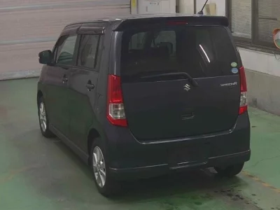 Suzuki WAGON R  с аукциона в Японии