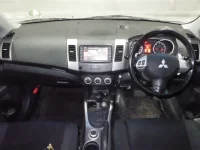 Mitsubishi OUTLANDER лот № 52 оценка 3.5  с аукциона в Японии 2
