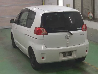 Toyota PORTE  с аукциона в Японии