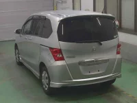 Honda FREED лот № 86 оценка 3.5  с аукциона в Японии 1