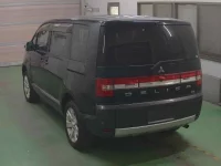 Mitsubishi DELICA D5 лот № 3611 оценка 3.5  с аукциона в Японии 1