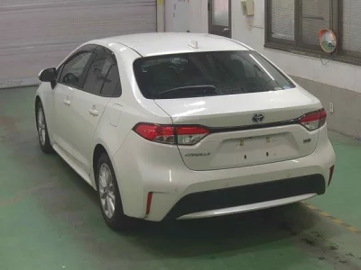 Toyota COROLLA  с аукциона в Японии
