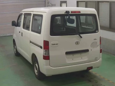 Toyota TOWN ACE VAN  с аукциона в Японии