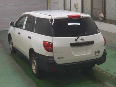 Nissan AD