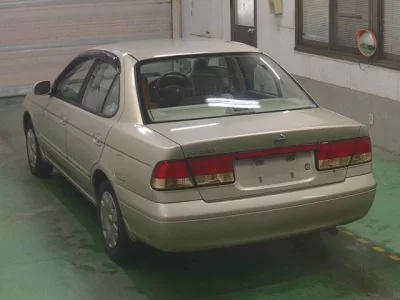 Nissan SUNNY