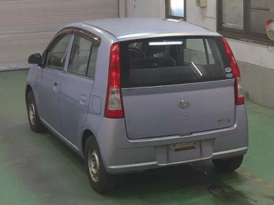 Daihatsu MIRA  с аукциона в Японии