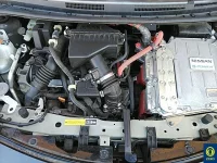 Nissan NOTE лот № 13 оценка 4  с аукциона в Японии 10