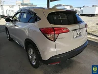 Honda VEZEL лот № 1 оценка 4  с аукциона в Японии 2