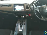 Honda VEZEL лот № 1 оценка 4  с аукциона в Японии 5