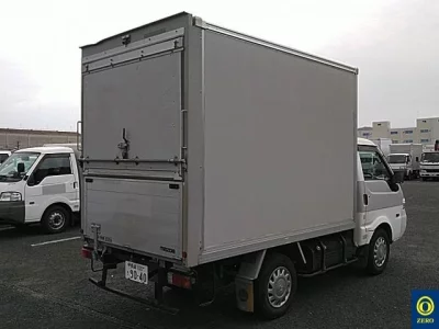Mazda BONGO  с аукциона в Японии