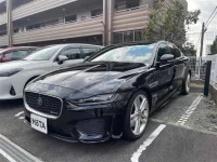 Jaguar XE лот № 10001 оценка 4.5  с аукциона в Японии 4