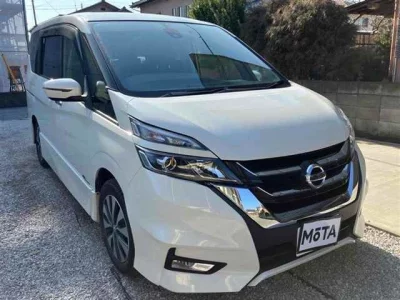 Nissan SERENA  с аукциона в Японии