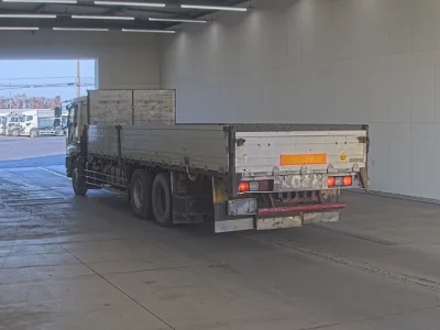 Isuzu GIGA  с аукциона в Японии