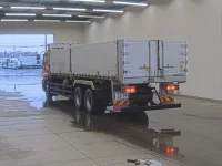 Isuzu GIGA лот № 4298 оценка 3.5  с аукциона в Японии 1