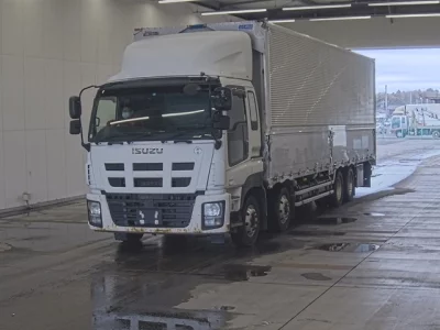 Isuzu GIGA