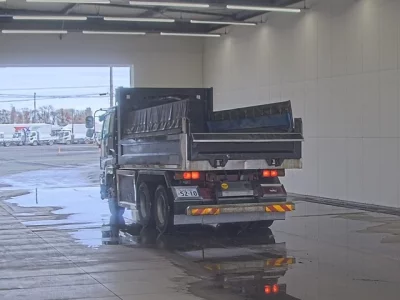 Isuzu GIGA  с аукциона в Японии