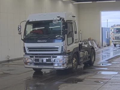 Isuzu GIGA