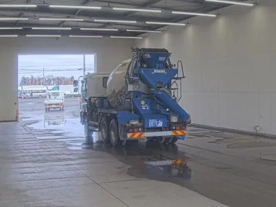 Isuzu GIGA  с аукциона в Японии